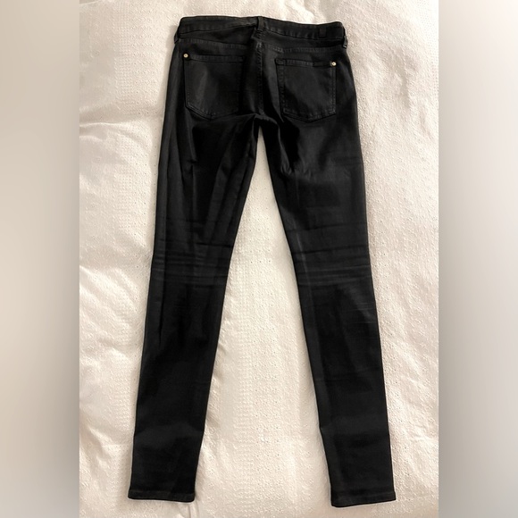 7 For All Mankind - Skinny in coated black jeans with gold buttons. Size 29 - Picture 2 of 6